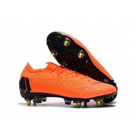 Nike Performance VAPOR 13 PRO IC Shoes in.
